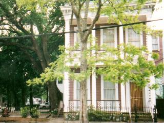 Front - La Maison Vacation Rentals
