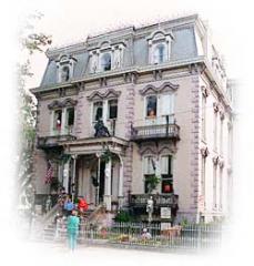 The Heart of the Historic District of Savannah Vacation Rental